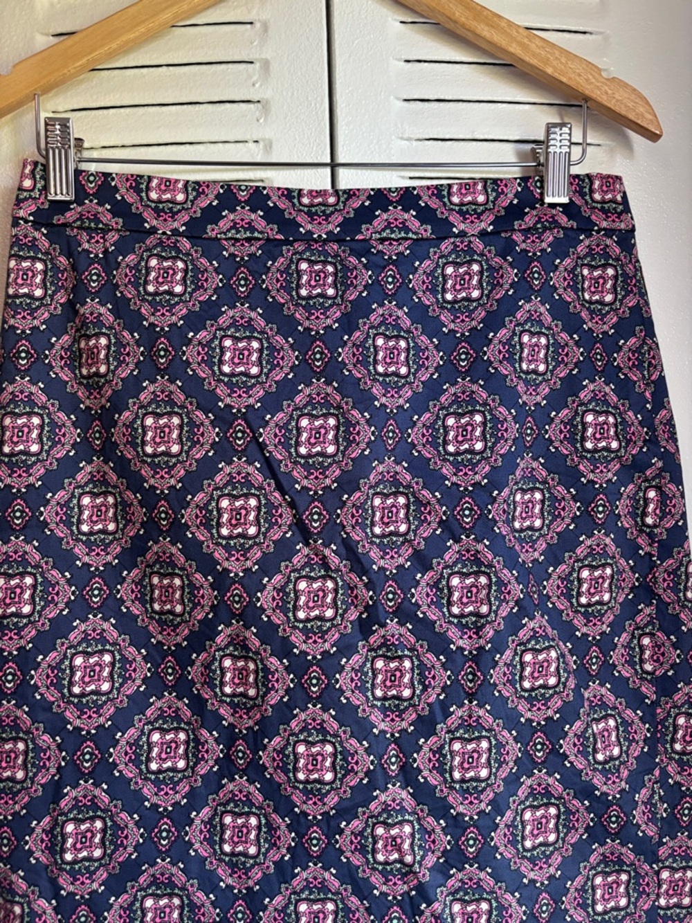 J.Crew Printed Mini Skirt Size 6 Navy Pink Chic Classic Style - Picture 3 of 8